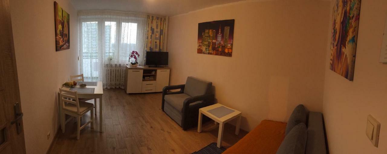 ワルシャワApartament Metro Pole Mokotowskie IIアパートメント エクステリア 写真