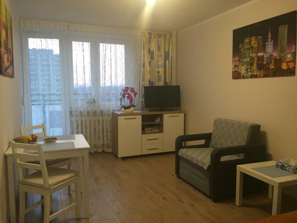 ワルシャワApartament Metro Pole Mokotowskie IIアパートメント エクステリア 写真